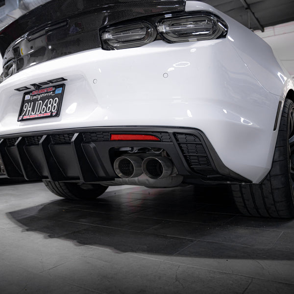 2016-2025 Chevy Camaro Evo Style Shark Fins Rear Diffuser Quad/Single Tips SS/RS/LT & ZL1 w/ Smoke Reflectors